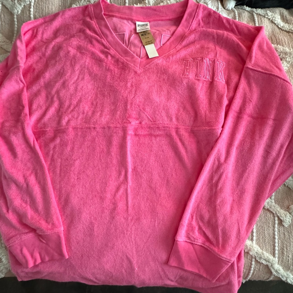 PINK Terry cloth long sleeve v neck 💕